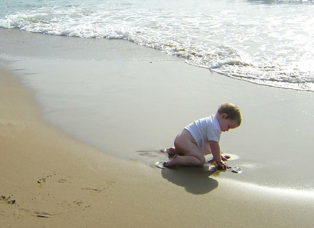 Holiday Studio Apartments Yannis On The Beach Of Agios Gordios In Corfu Zewnętrze zdjęcie